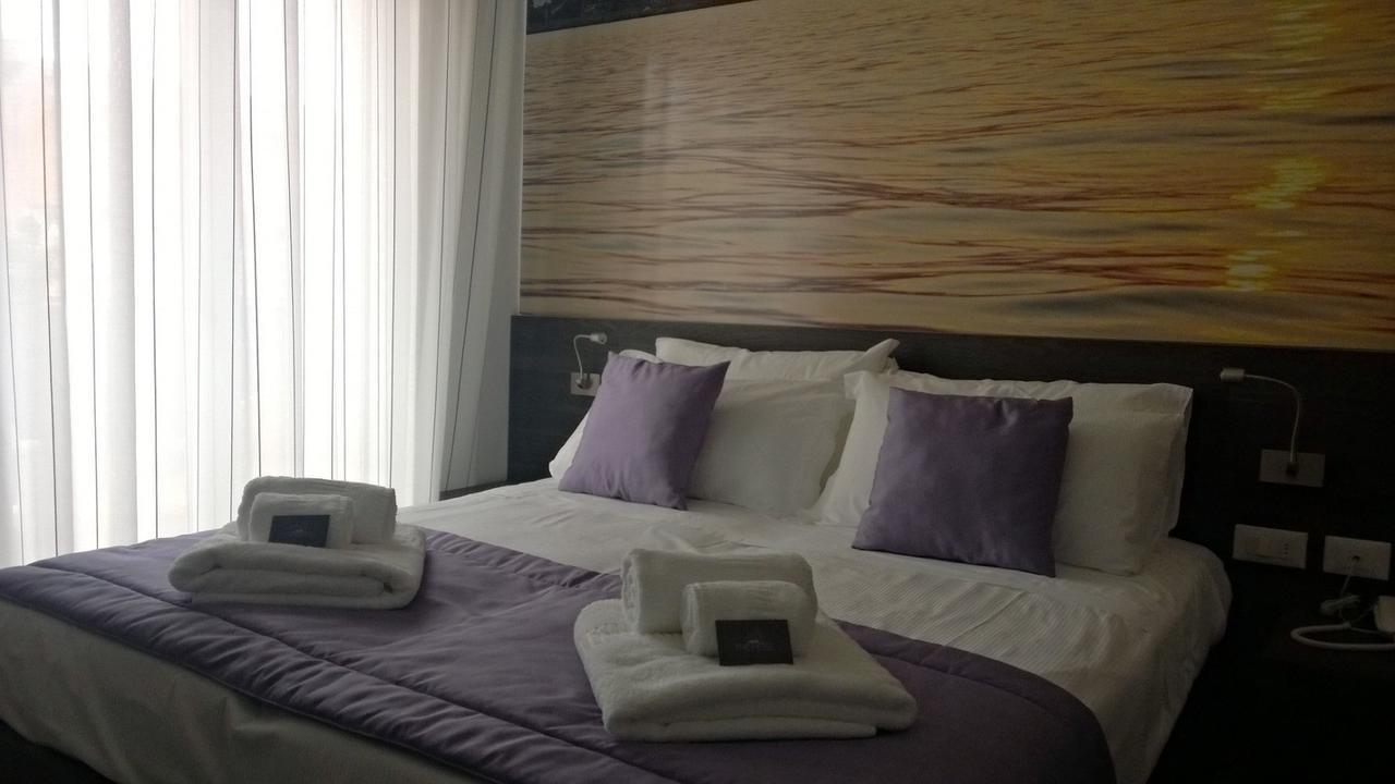 Hotel Tre Rose Caorle Exterior foto